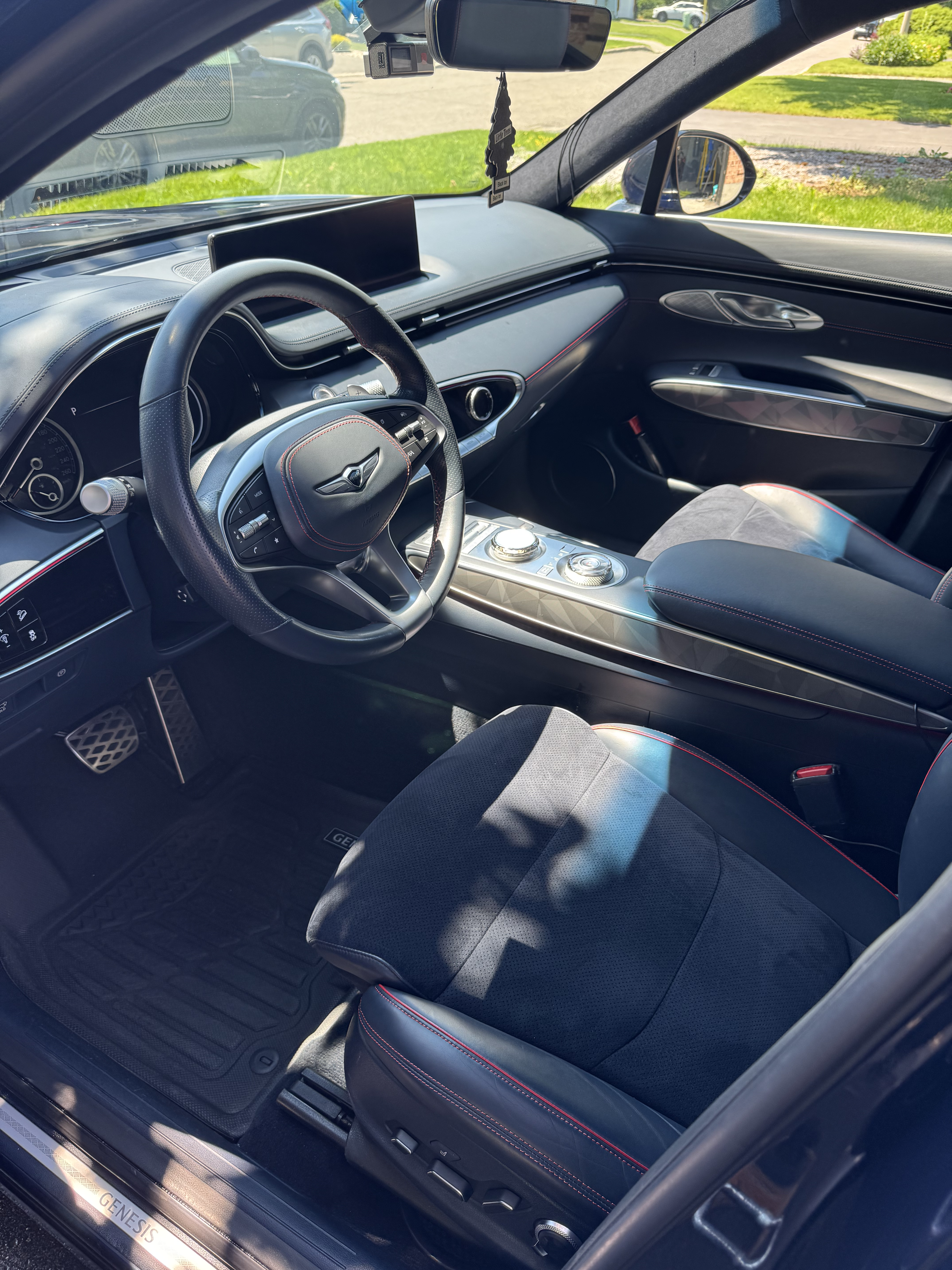 Detailed Genesis interior